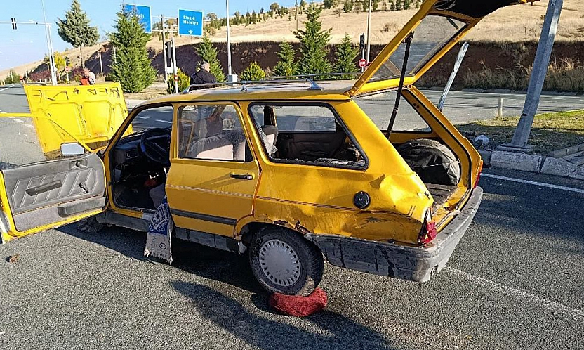 Elazığ'da feci kaza: 1 ölü, 2 yaralı