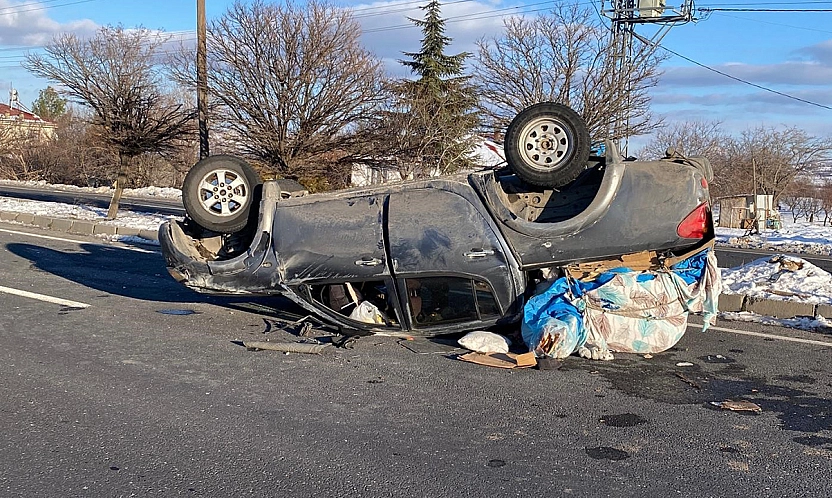 Elazığ'da feci kaza: 3 yaralı
