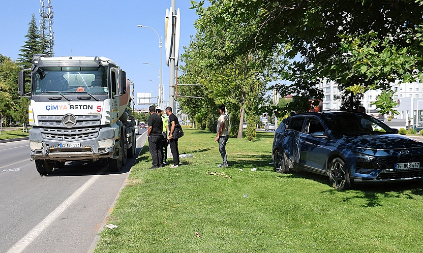 Elazığ'da feci kaza: 5 yaralı