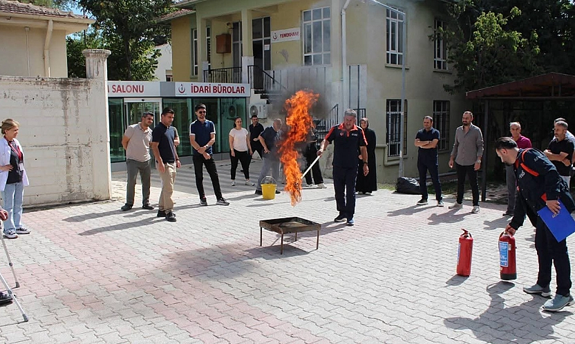 Elazığ'da hastane personeline yangın farkındalık eğitimi