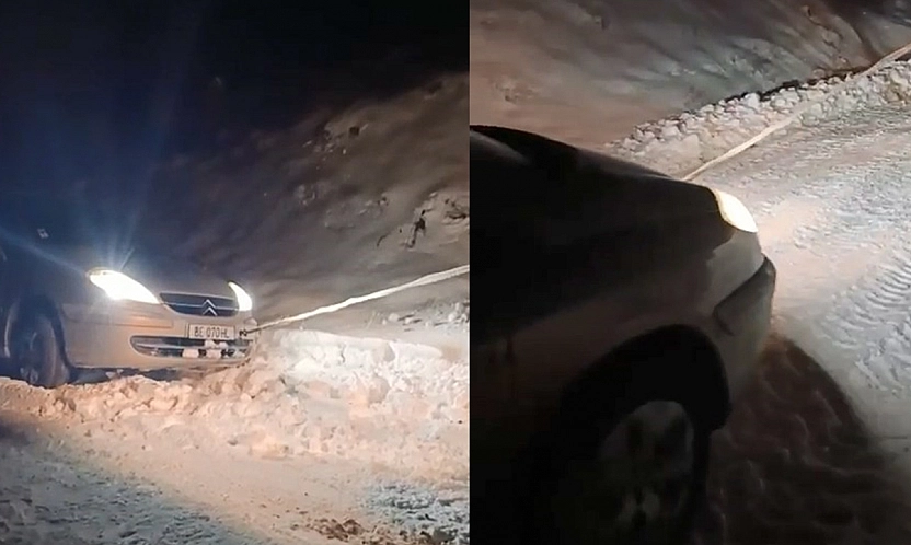 Elazığ'da karda mahsur kalan araca ekipler yetişti