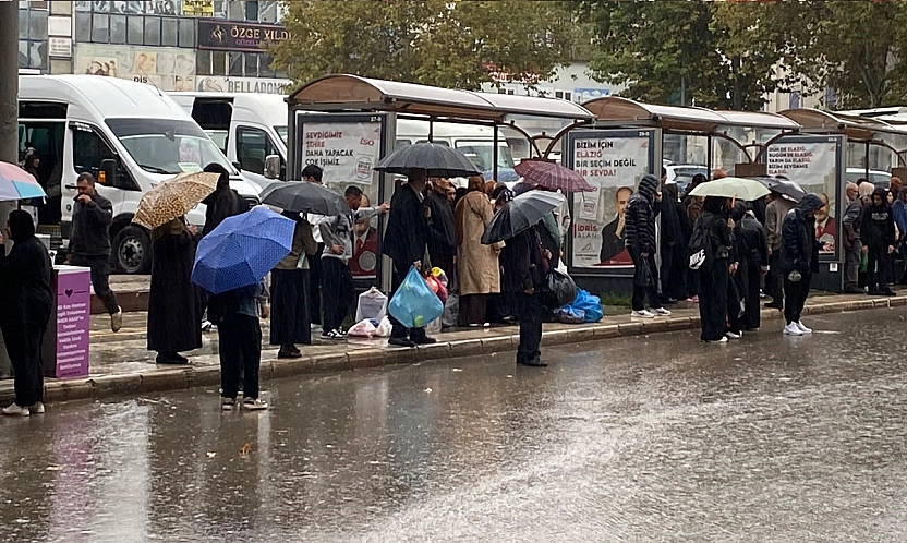 Elazığ'da sağanak etkisini gösterdi