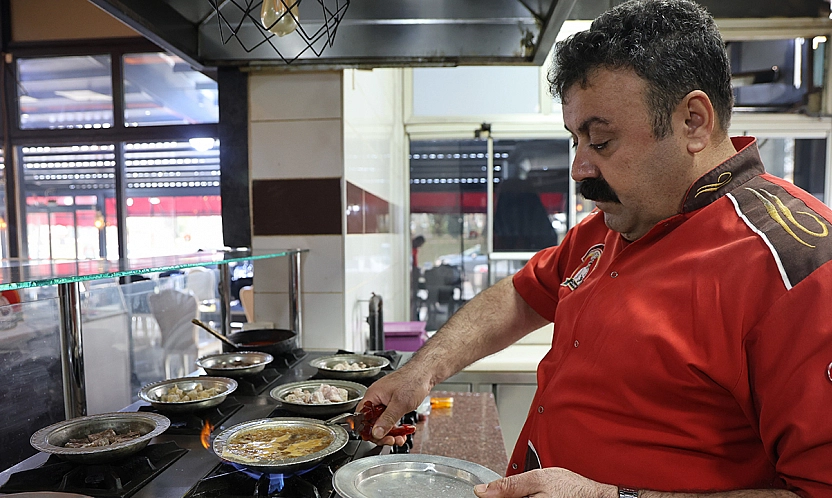 Elazığ'da soğuk havaların vazgeçilmezi kelle paçaya yoğun ilgi