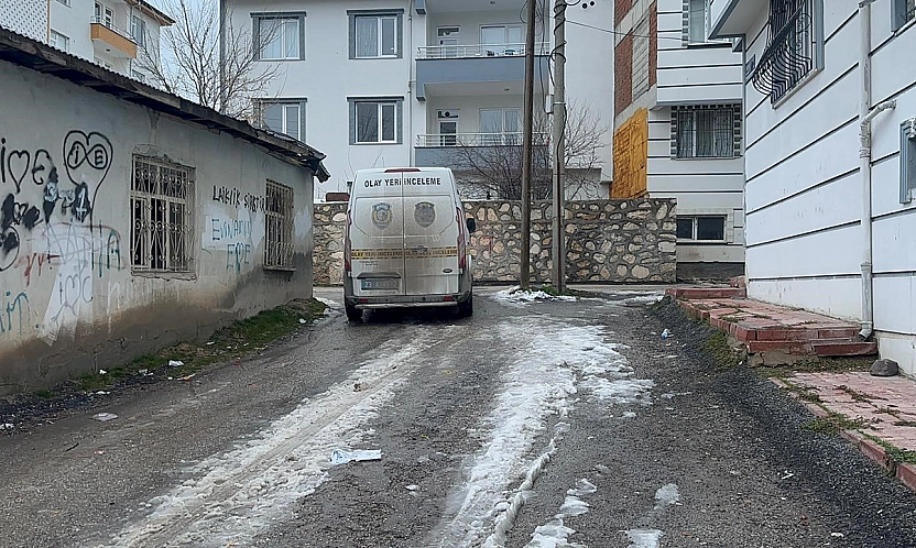 Elazığ'da sokak ortasında rastgele ateş açan şüpheli yakalandı