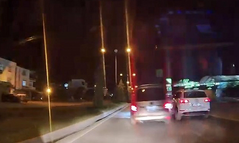 Elazığ'da tehlikeli şerit değiştiren sürücüye 10 bin lira ceza