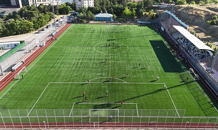 Elazığ İl Özel İdare Spor Kulübü Futbolcu Seçmeleri Yoğun Katılımla Gerçekleştirildi