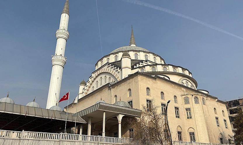Elazığ'ın En Büyük Camisi Regaip Kandili'ne hazır