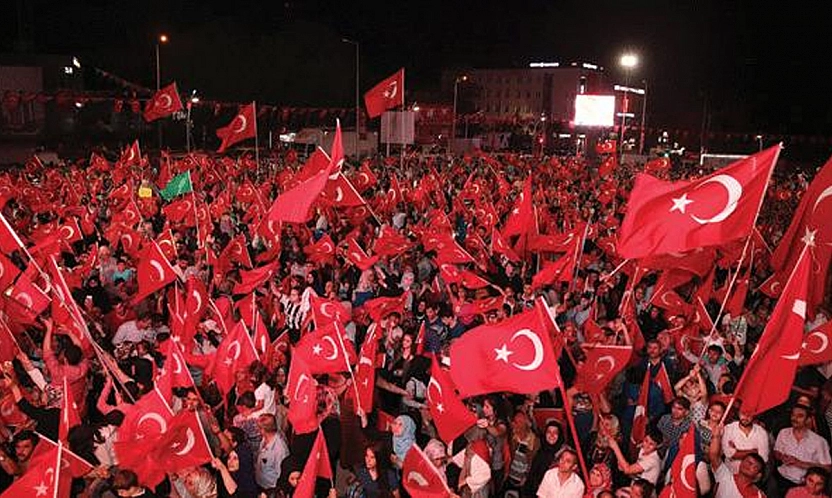 Elazığ protokolünden 15 Temmuz mesajları