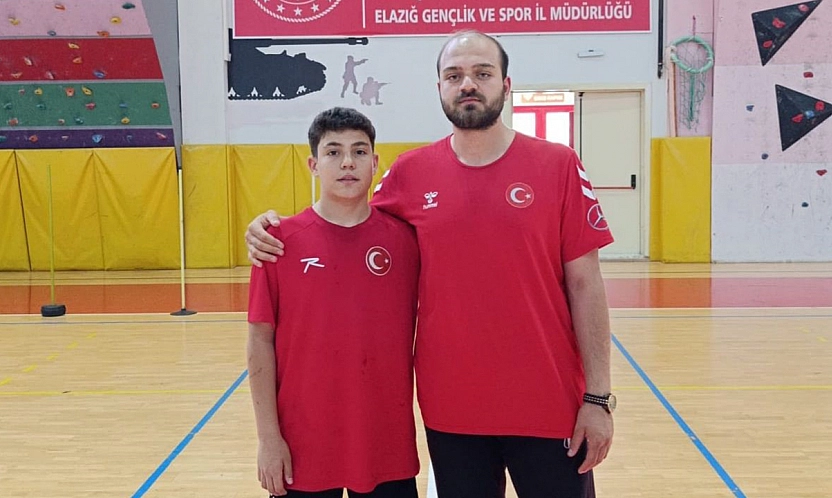 Elazığlı Hentbolcu Yusuf Tural, U-15 Milli takım kampına davet edildi