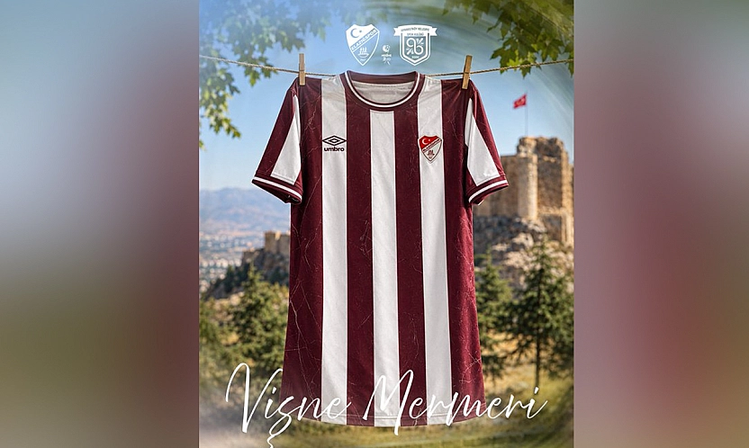 Elazığspor bugün sahaya 'Vişne Mermeri' formasıyla çıkıyor!