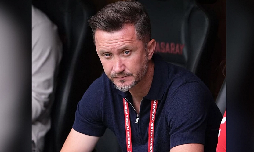 Elazığspor'da Mehmet Deliorman ile yollar ayrıldı..