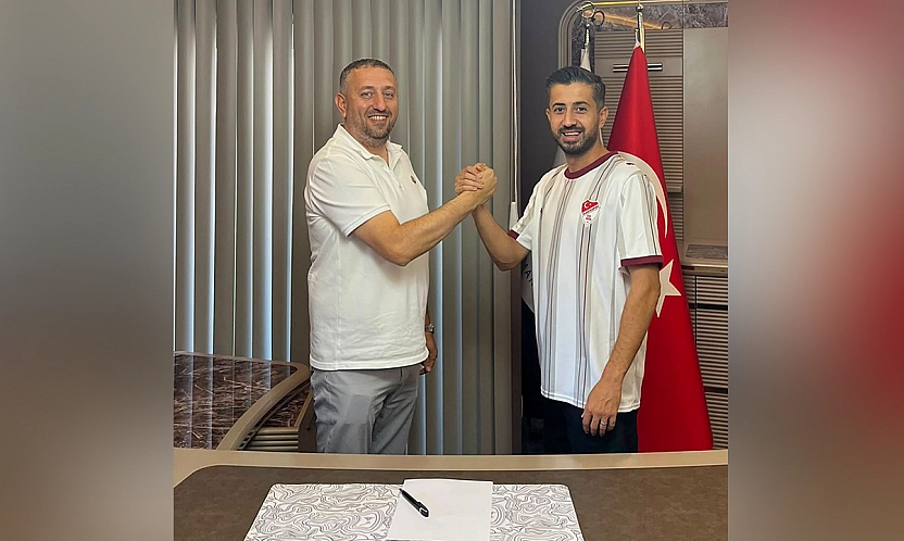 Elazığspor Onur Eriş'le sözleşme imzaladı