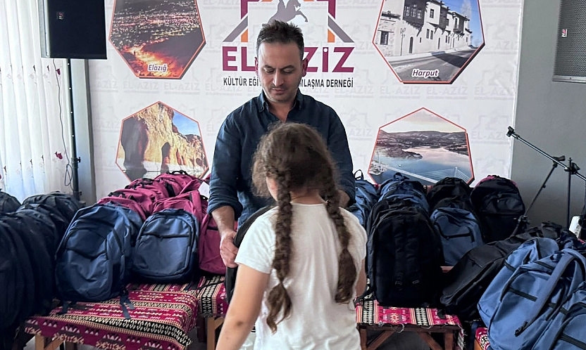 Elazizder'den öğrencilere kırtasiye desteği