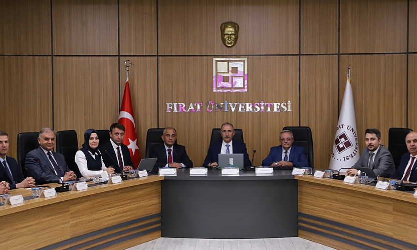Fırat üniversitesinde yeni eğitim öğretim yılı hazırlıkları değerlendirildi