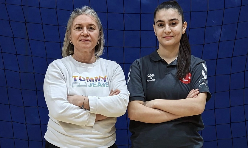 Gençlik ve Spor Kulübü Sporcusu Ecrin Kehya U16 milli takım kampında