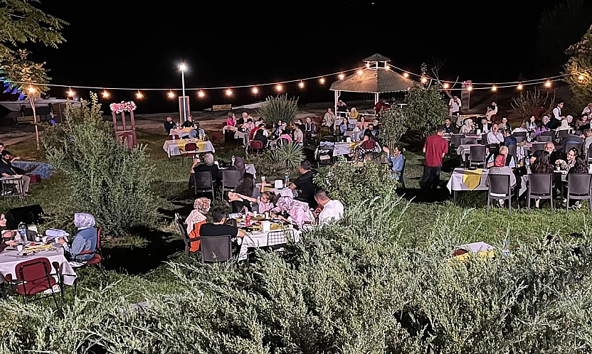 Gezin Kampı'nda yaz sezonu Kürsübaşı Konseriyle tamamlandı