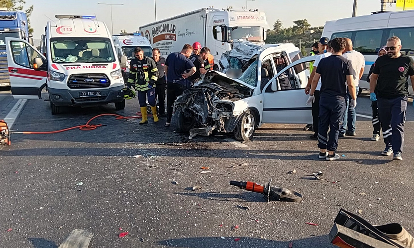 Katliam gibi kaza: 2 ölü, 1 yaralı