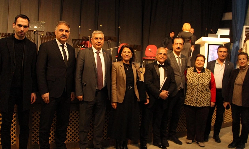 Mehmet Akif'i anlamak