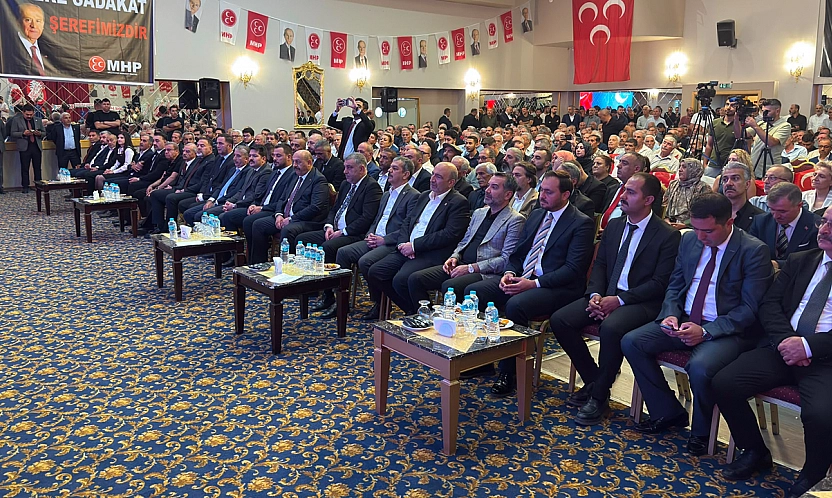 MHP Elazığ'da 15. Olağan Kongre Gerçekleştirildi: Oğuzhan Demir görevi devraldı