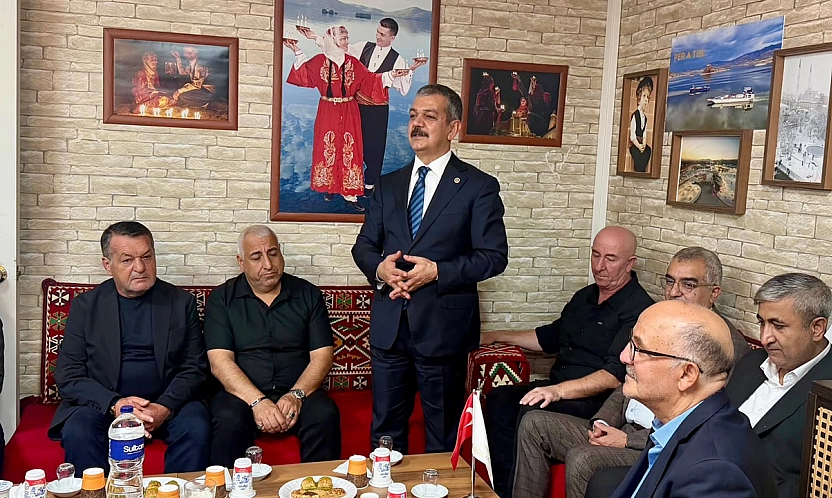 Milletvekili Keleş Esenyurt'ta vatandaşla buluştu