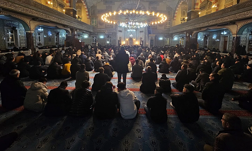 Miraç Kandili Elazığ'da dualarla idrak edildi