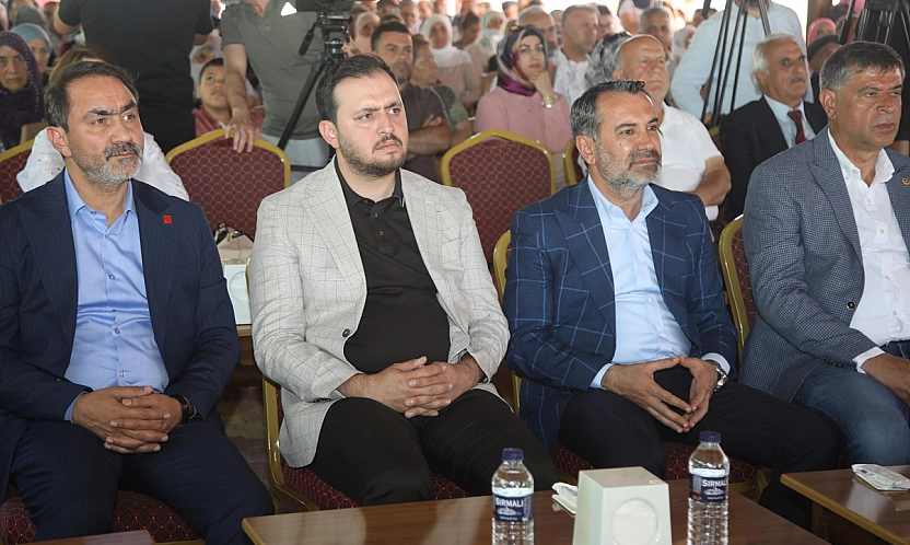 Selmanoğlu'ndan Aşure Günü'nde kardeşlik vurgusu