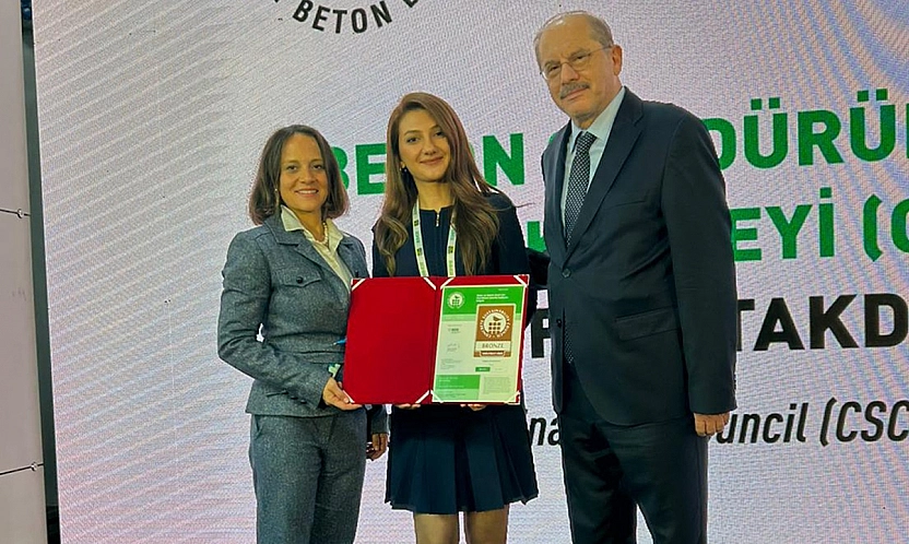 Seza Çimento'nun çevreci yaklaşımı uluslararası arenada tescillendi