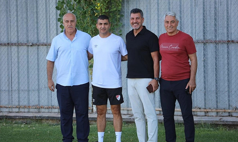 TÜFAD Elazığ Şube Başkanı Ercan Gür'den Elazığspor'a ziyaret