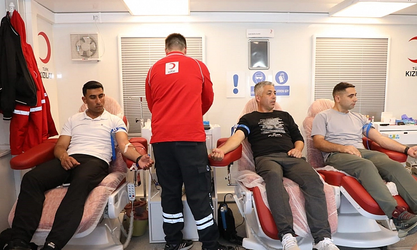 Tunceli'de kan bağışı seferberliği: her bağışa fidan hediyesi