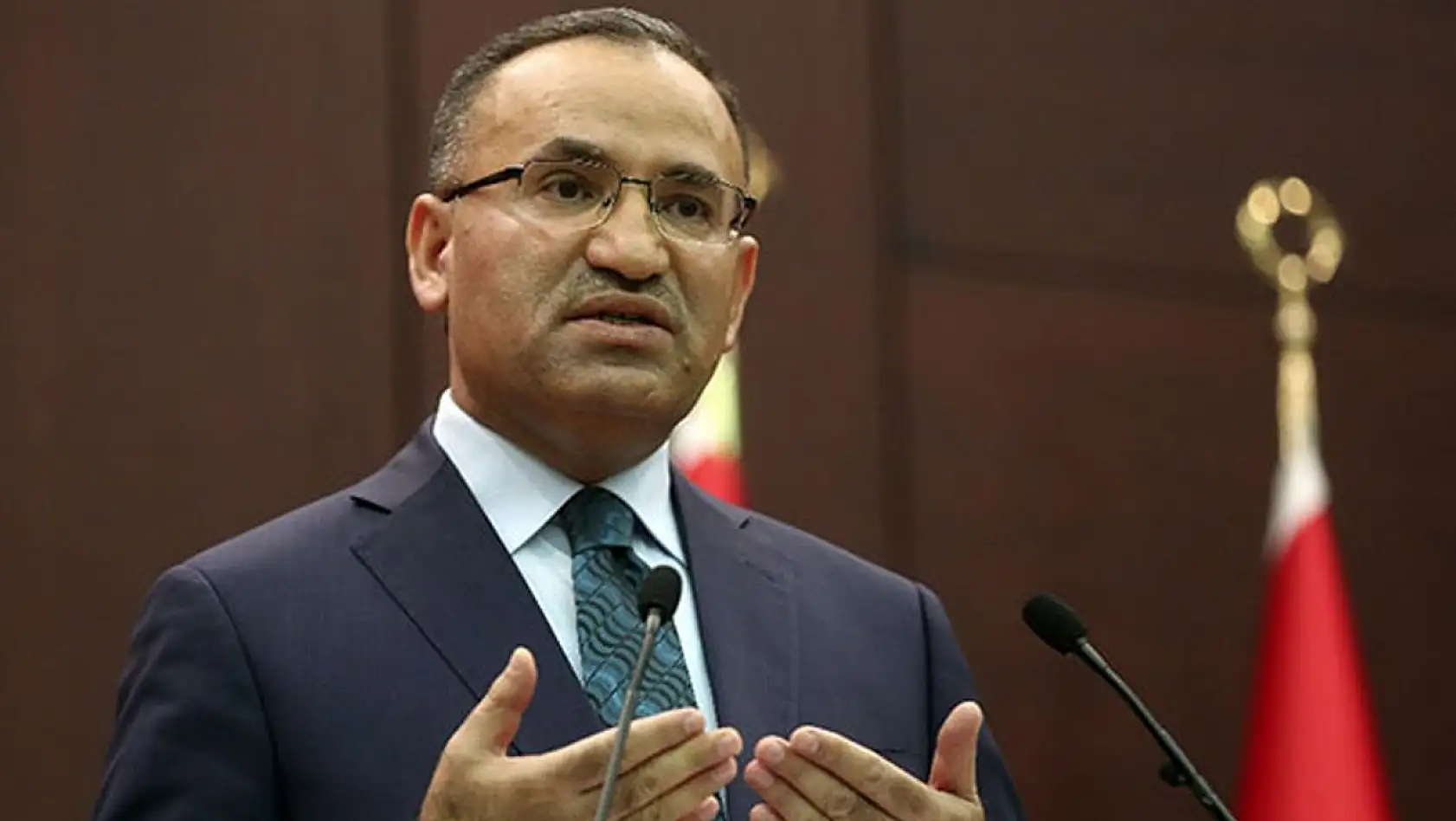 Adalet Bakanı Bekir Bozdağ'dan KPSS açıklaması