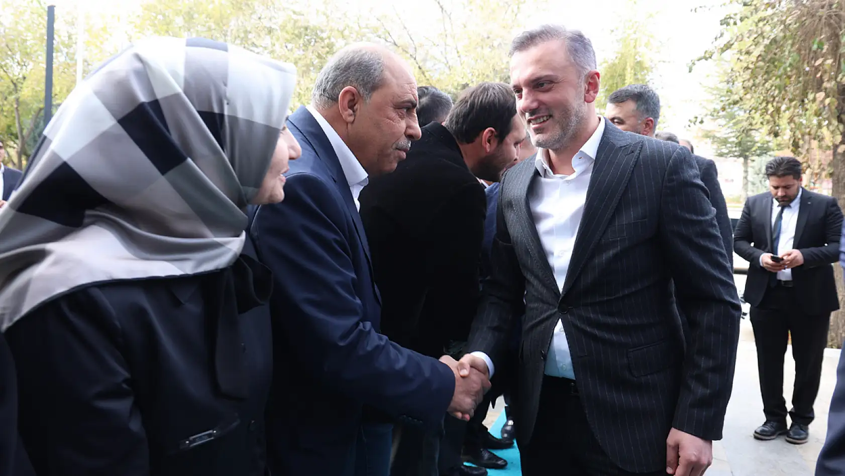 Ak Parti Teşkilat Başkan  Yardımcısı Kandemir Elazığ'da