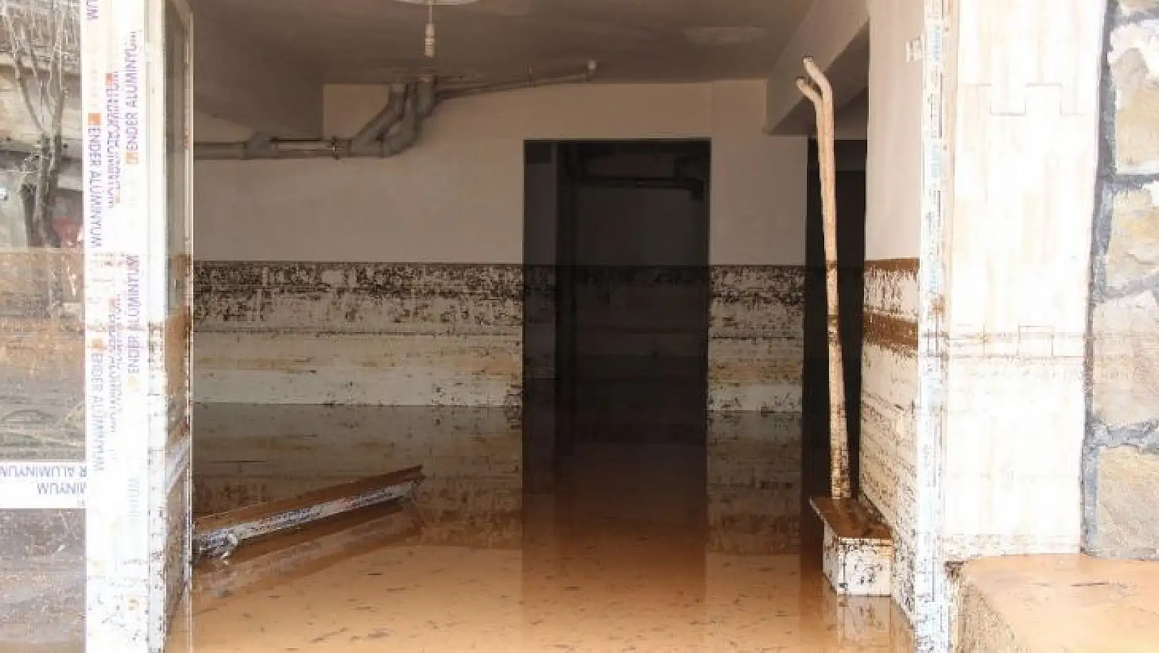 Bingöl'de selin verdiği zarar gün ağırınca ortaya çıktı