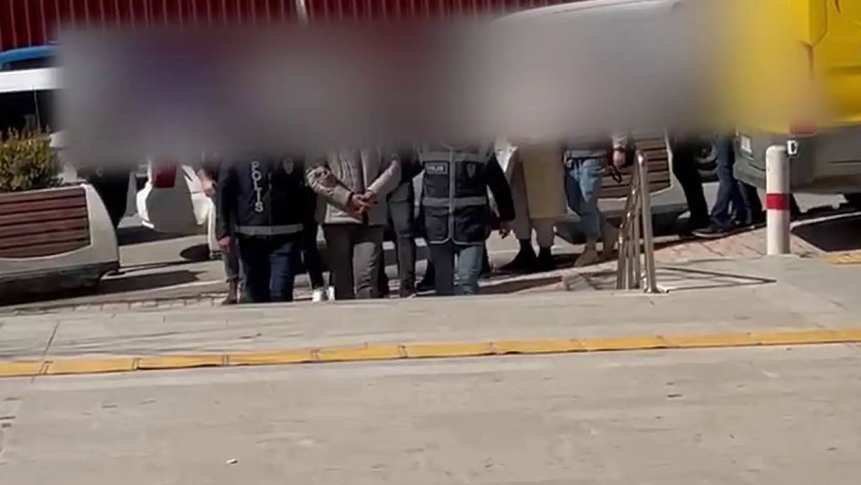 Elazığ'da Güzellik Salonuna Fuhuş Operasyonu: 4 Tutuklama