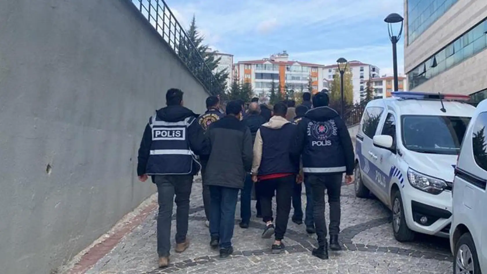 Elazığ'da Kesinleşmiş Hapis Cezası Olan 7 Zanlı Tutuklandı