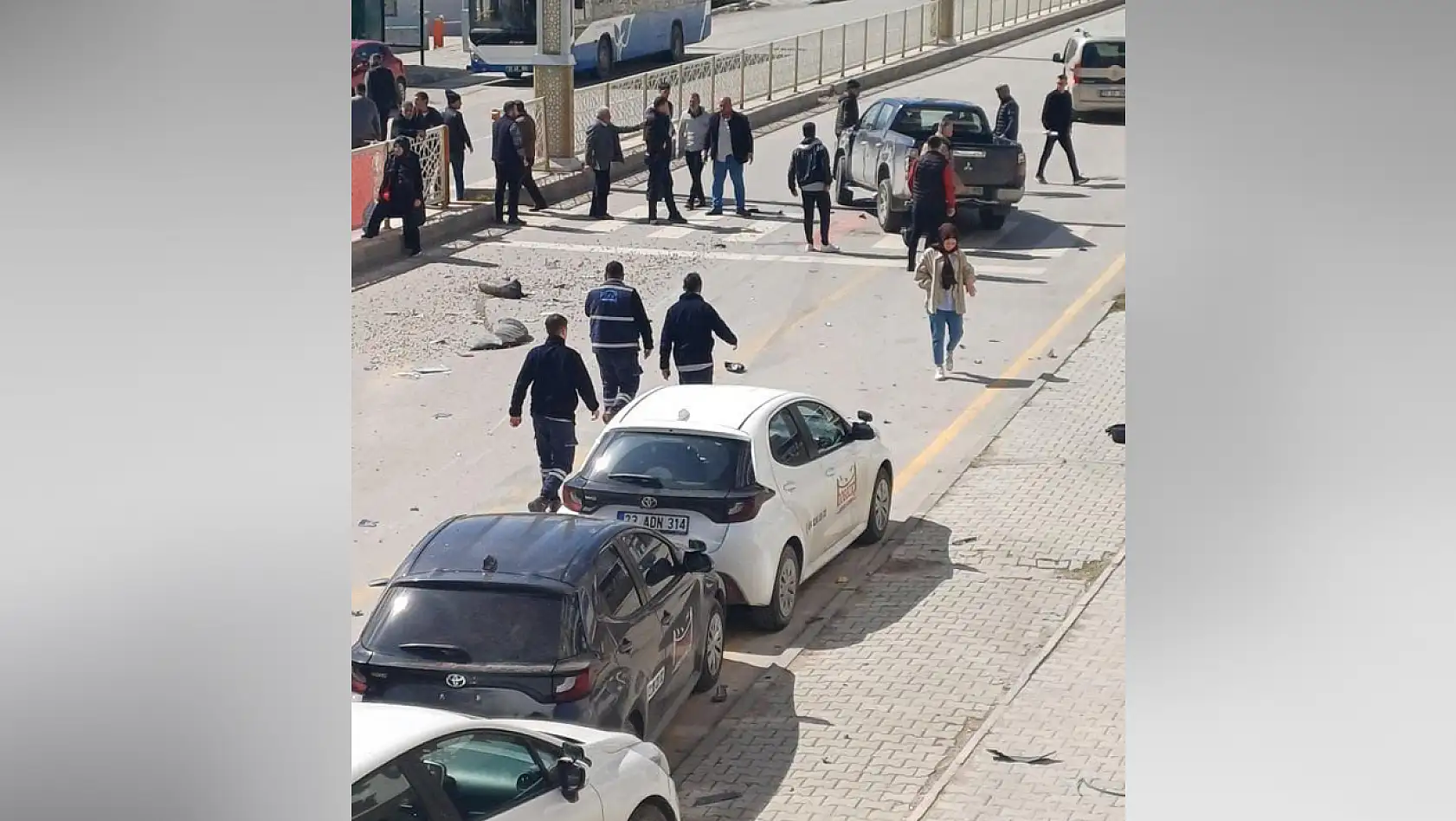 Elazığ'da Pikap Sürücüsü Çoklu Kazaya Sebep Oldu