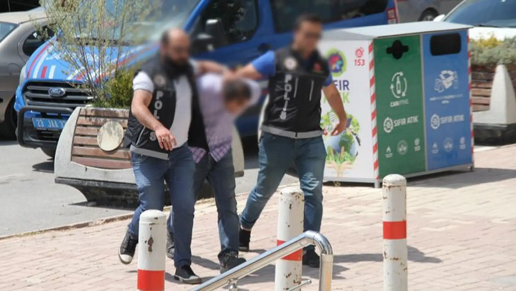 Elazığ'da Polis Ekipleri Uyuşturucu Tacirlerine Göz Açtırmıyor