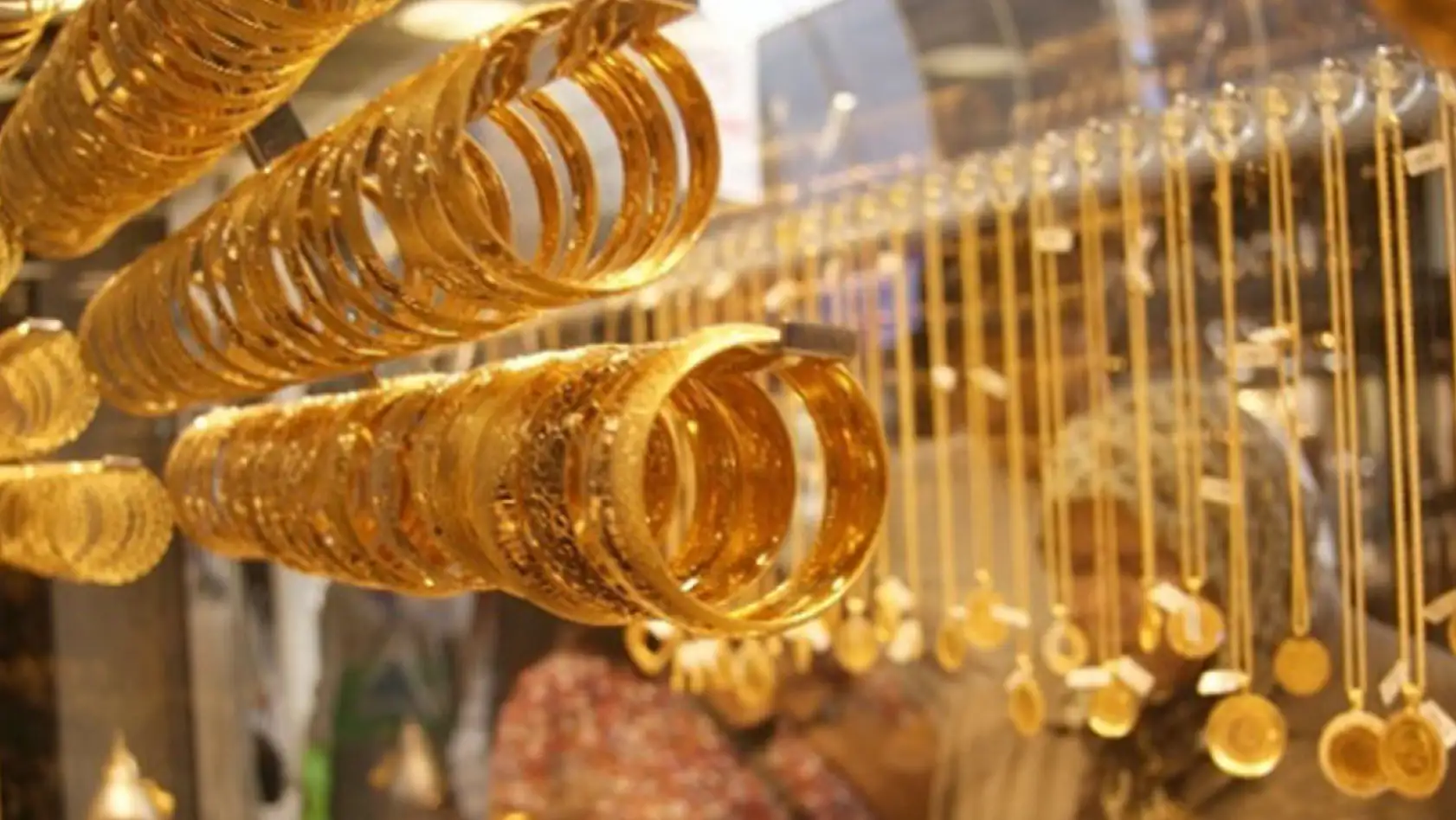 Haftanın Son İş Gününde Elazığ Kuyumcular Çarşısı'nda Altın Fiyatları