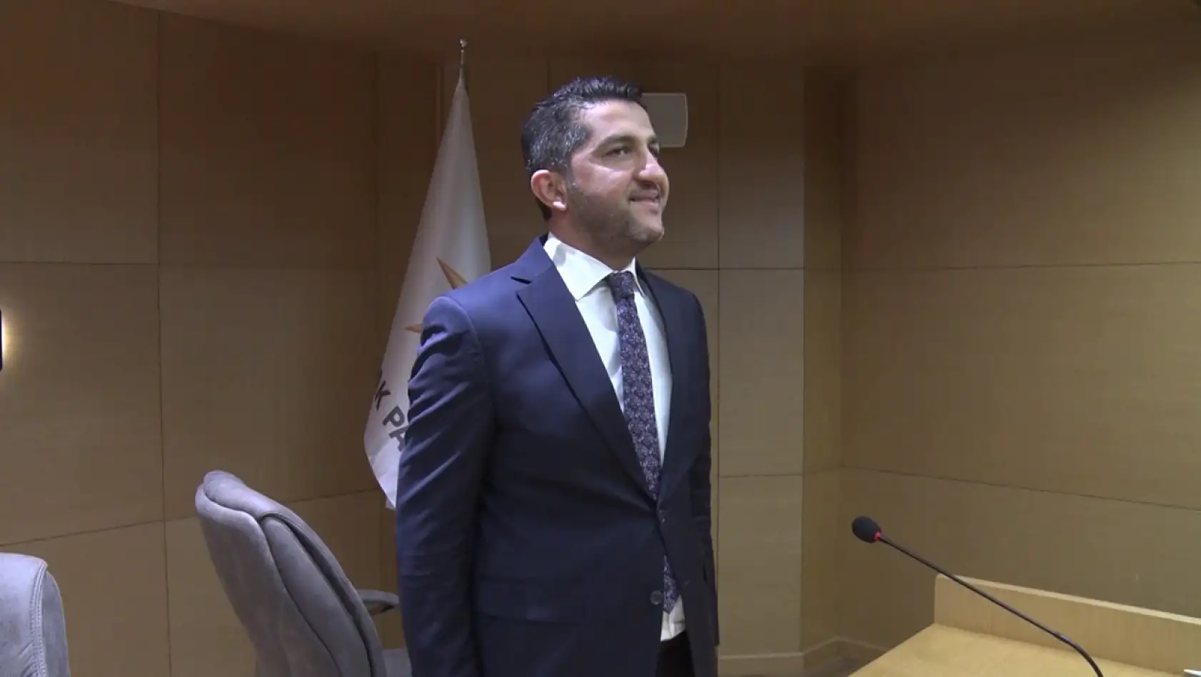 Haydar Evliyaoğlu, Belediye Başkan Aday Adaylığı İçin Resmi Başvurusunu Yaptı