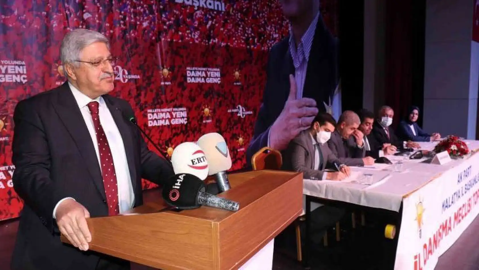Malatya'da AK Parti Daraltılmış İl Danışma Meclisi toplantısı yapıldı