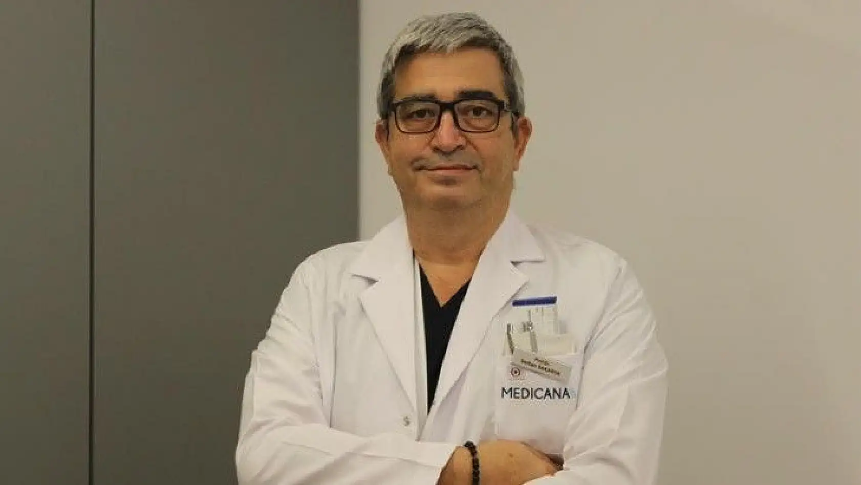 Prof. Dr. Sakarya: 'Sinovac aşısı olan kişilerin sonrasında pozitif olsalar bile hastaneye yatma oranları yüzde 100'e yakın azaldı'