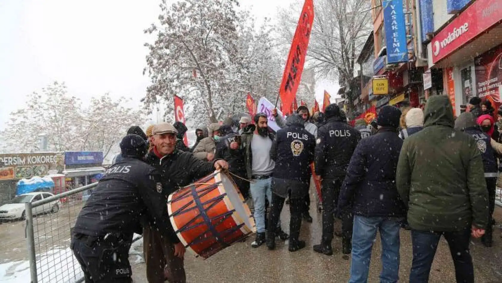 Tunceli'de Nevruz kutlaması