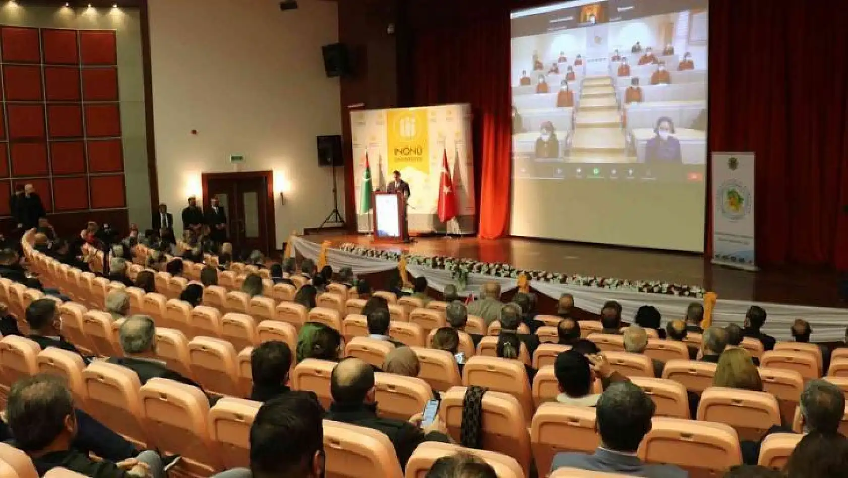 Türkmenistan Devlet Başkanı Berdimuhamedov'un kitabının tanıtım programı düzenlendi