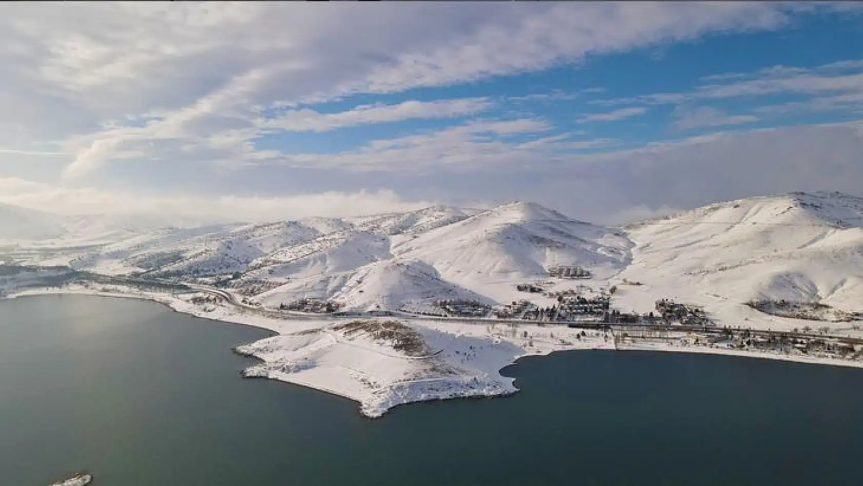 Doğunun Gizli Denizi Hazar Gölü'nde Kış Güzelliği
