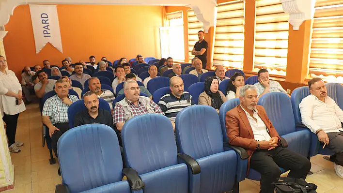 Elazığ'da Bitki Koruma Ürünleri Bayi Toplantısı Yapıldı