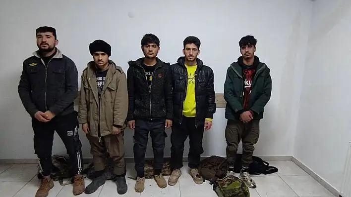 Elazığ'da Düzensiz Göçmenler Yakalandı