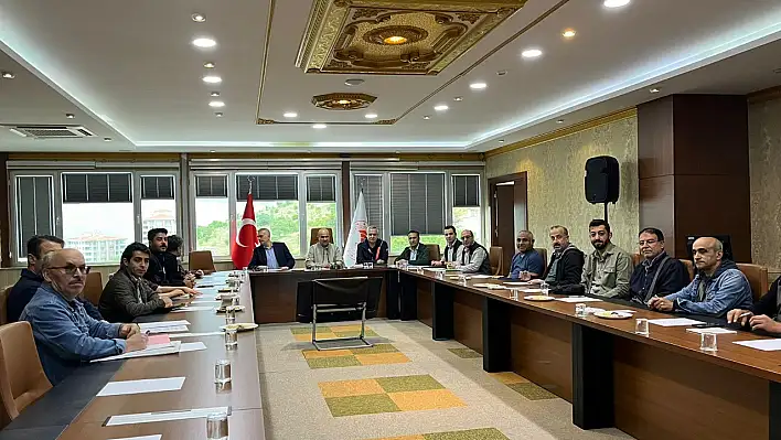 Elazığ'da kadastro bilgilendirme toplantısı yapıldı