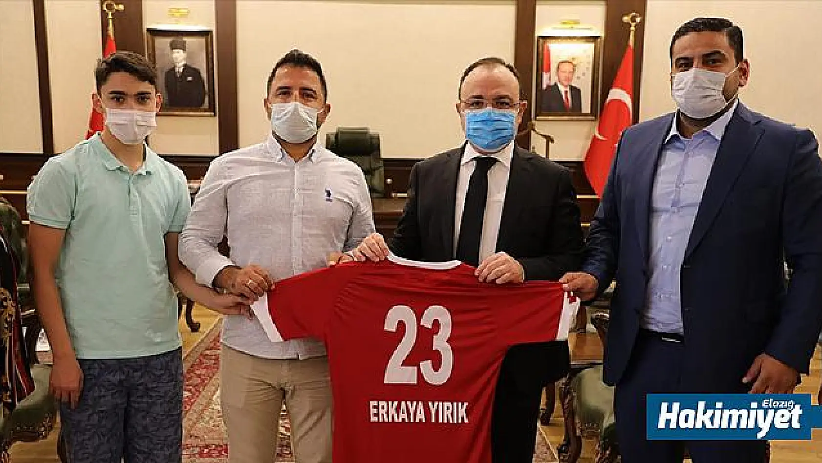 Karakoçan FK'dan Vali Yırık'a ziyaret