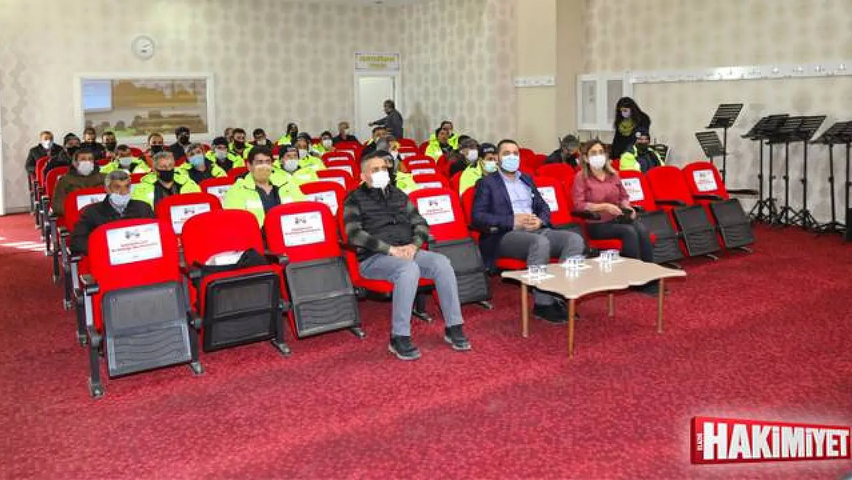 Elazığ Belediyesi Temizlik İşleri Müdürlüğü personeline 'Temel İş Sağlığı ve Güvenliği' eğitimi