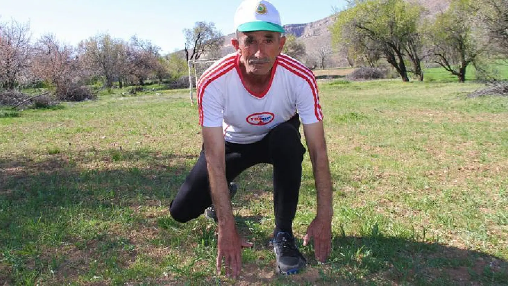 59 Yaşında Günde 20 Kilometre Koşarak Ultra Maratona Hazırlanıyor