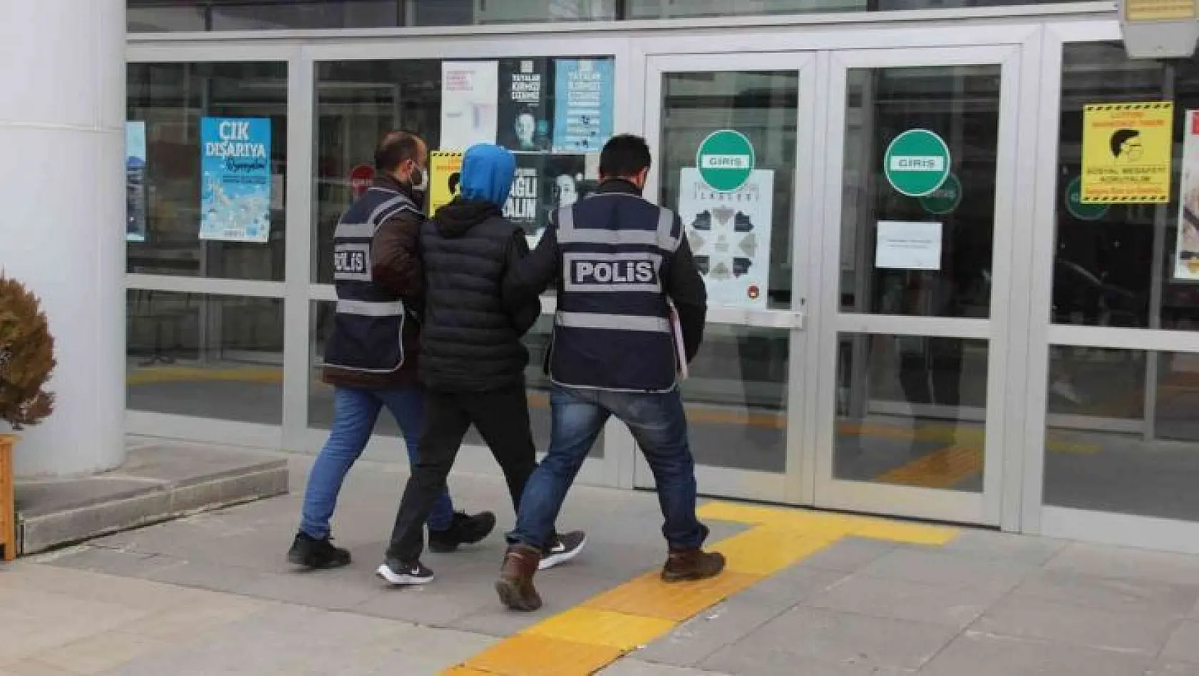 60 Bin Liralık İnşaat Malzemesi Çalan Şüpheli Polise Yakalandı